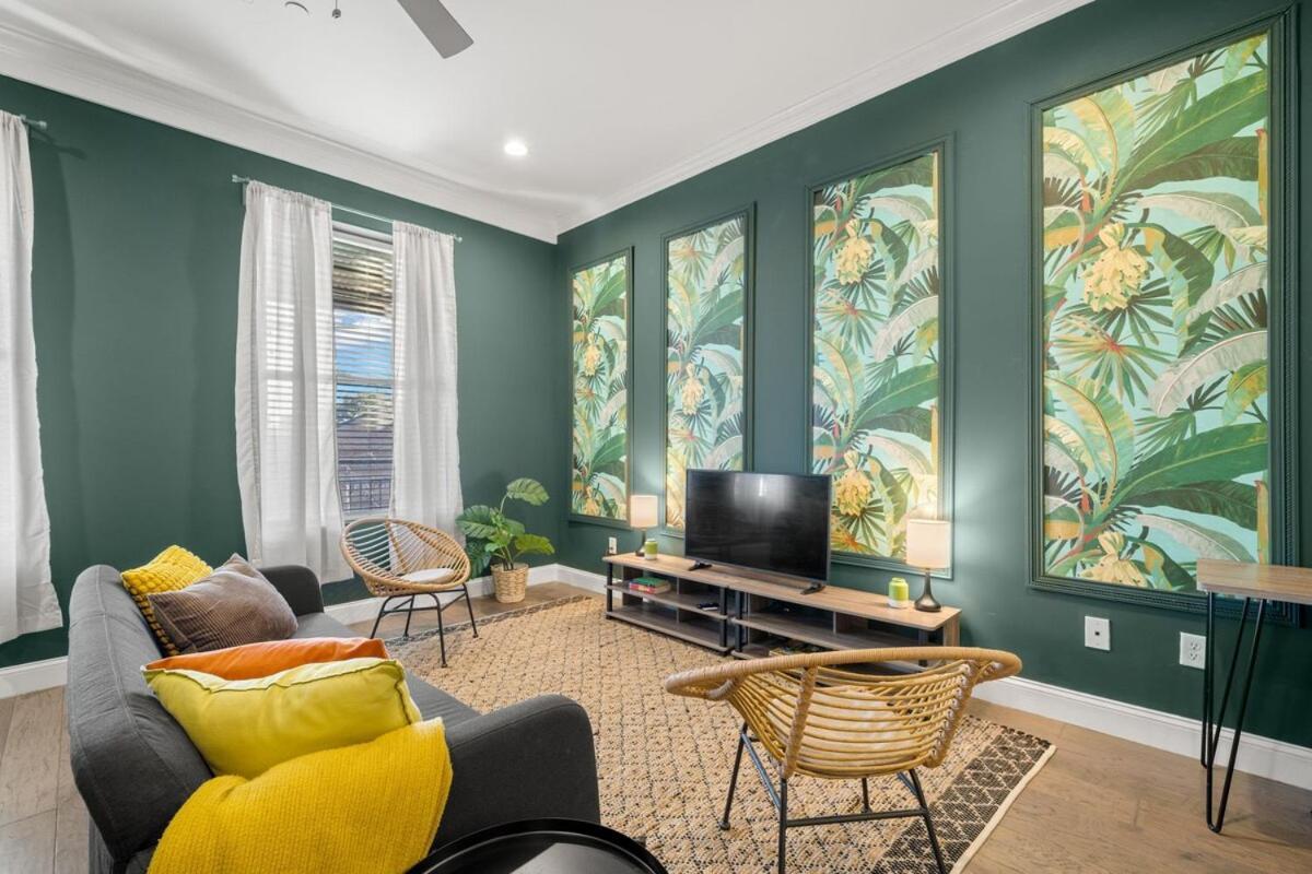 New! Sangria Suite - Upscale Ybor City Studio, Right On 7Th Ave Tampa Esterno foto