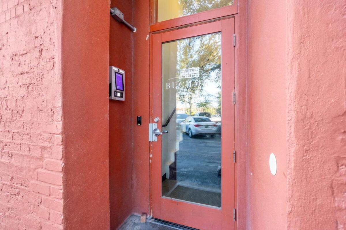 New! Sangria Suite - Upscale Ybor City Studio, Right On 7Th Ave Tampa Esterno foto